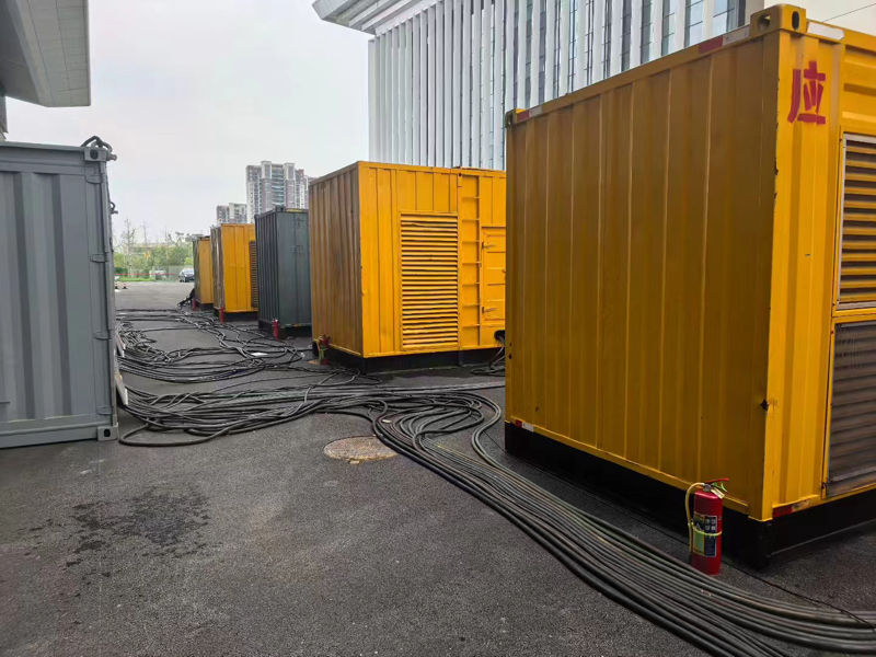 魏县柴油发电机组冬季保养有哪些注意事项？